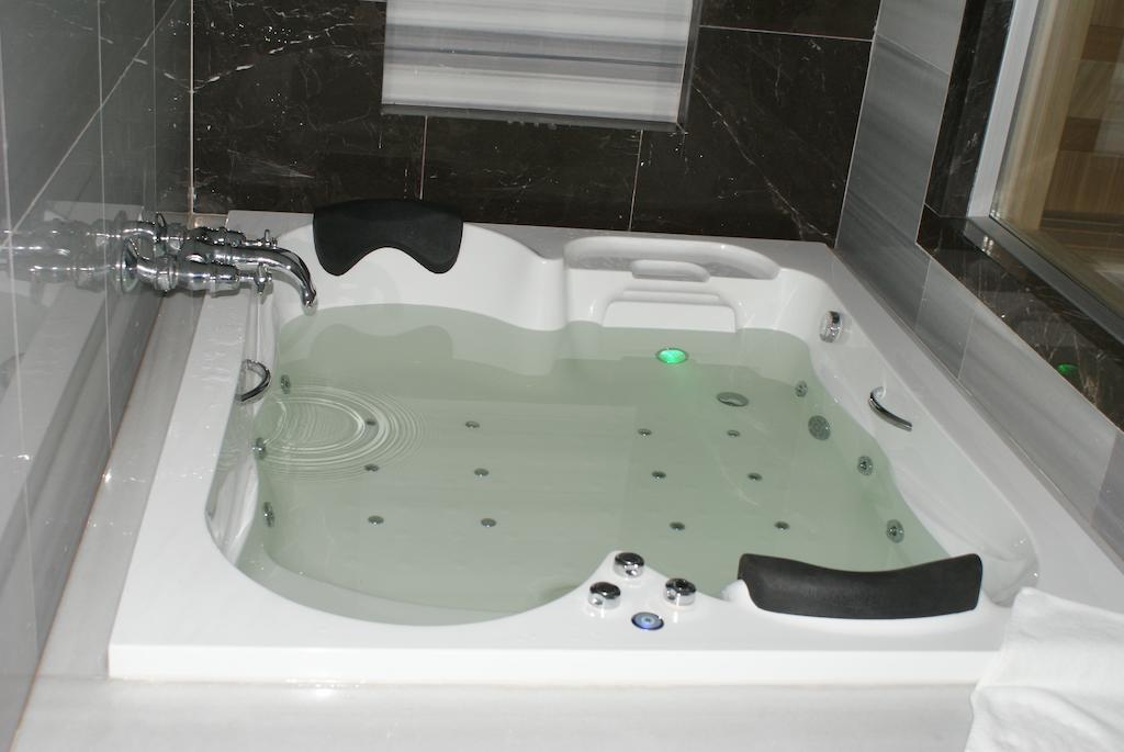 Green Thermal Hotel Yalova  Buitenkant foto